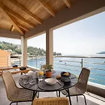 Nika Seafront - Rabac, Istria 公寓
