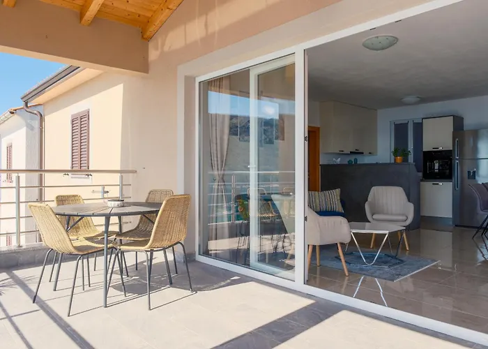 Nika Seafront - Rabac, Istria