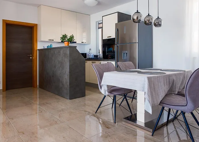 Appartement Nika Seafront - Rabac, Istria